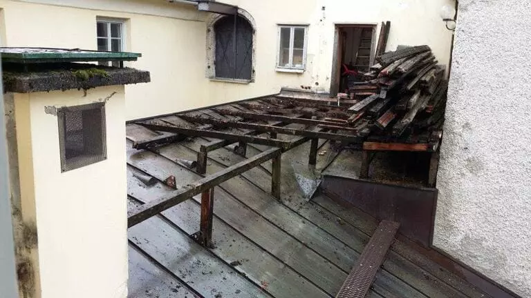 Erneuerung der Dachterrasse - Mozart Geburtshaus